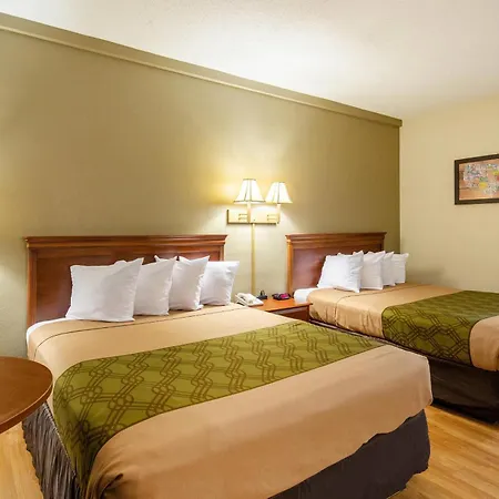 Econo Lodge Lake City-North-2