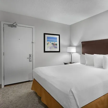 Best Western Ocean Sands Beach Resort-2