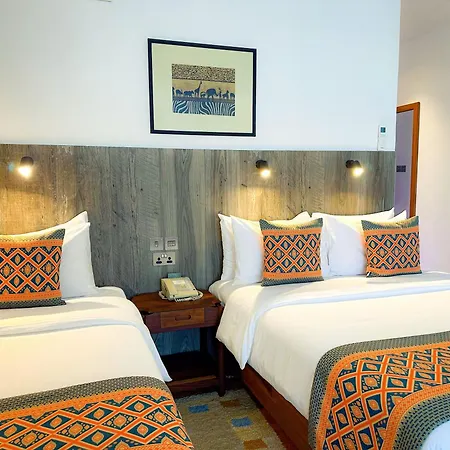 Travellers Beach Hotel & Spa-3