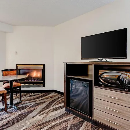 Quality Inn Creekside - Downtown Gatlinburg-2