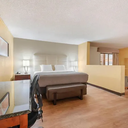 Quality Inn Alamosa-3