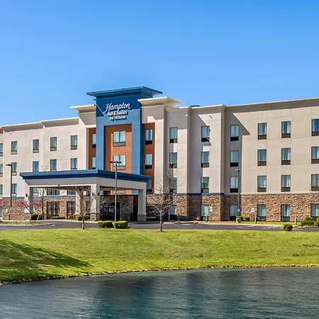 Hampton Inn & Suites Claremore-3