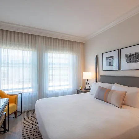 Hotel E-3
