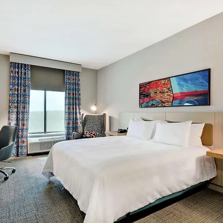Hilton Garden Inn Biloxi-3