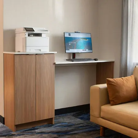 Fairfield Inn & Suites Dallas Park Central-3
