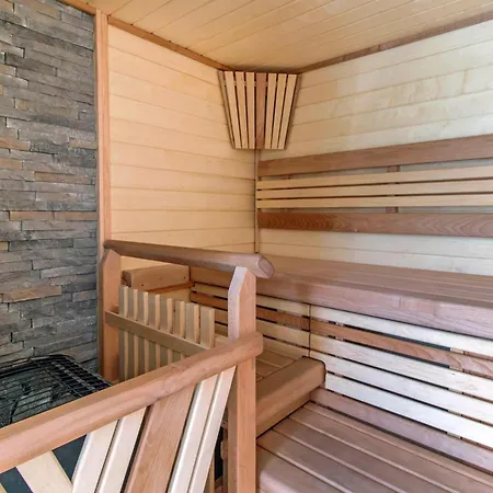 Upvalley Inn & Hot Springs, An Ascend Collection Hotel-3