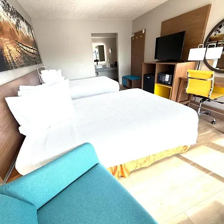 Days Inn By Wyndham Frankfort-2