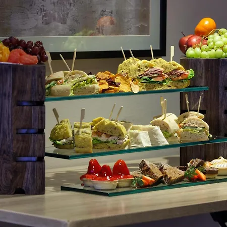 Doubletree By Hilton Glasgow Central-3