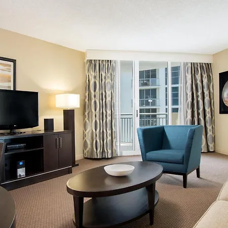 Doubletree By Hilton Ocean Point Resort - North Miami Beach-3