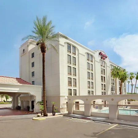 Hampton Inn Phoenix-Chandler-2