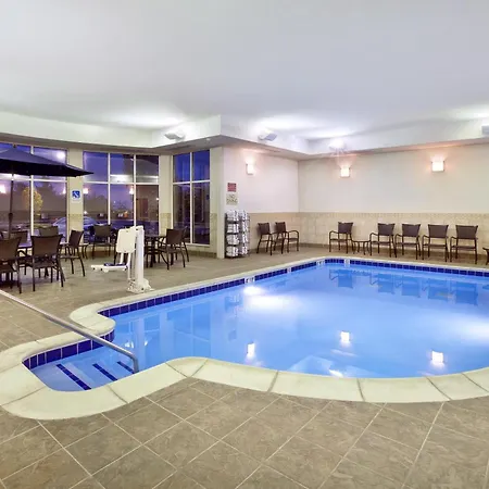 Hilton Garden Inn Detroit/Novi-2