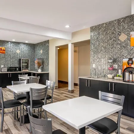 Quality Inn Overland Park Kansas City-3