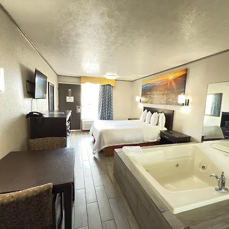 Days Inn By Wyndham Knoxville West-3
