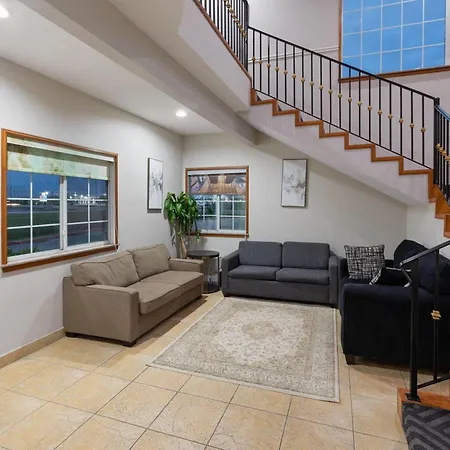 Baymont By Wyndham Texas City-3