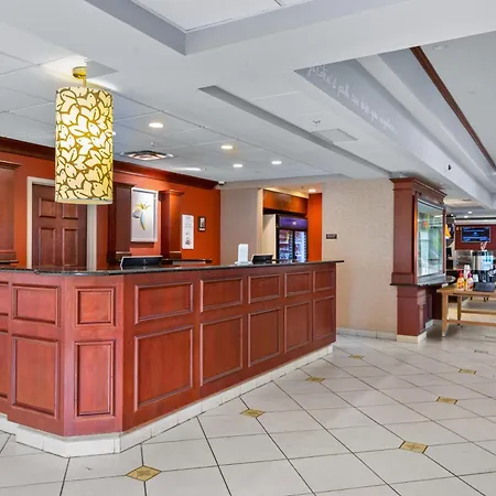 Hilton Garden Inn Starkville-2