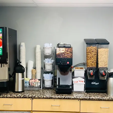Super 8 By Wyndham Austin Downtown/Capitol Area-2