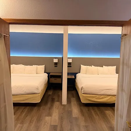 Comfort Suites Wisconsin Dells Area-2