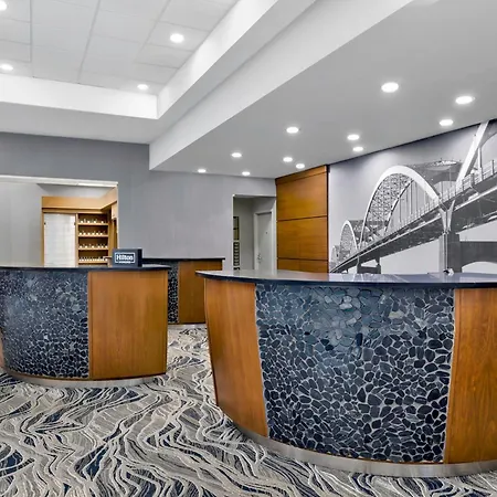 Doubletree By Hilton Davenport-3