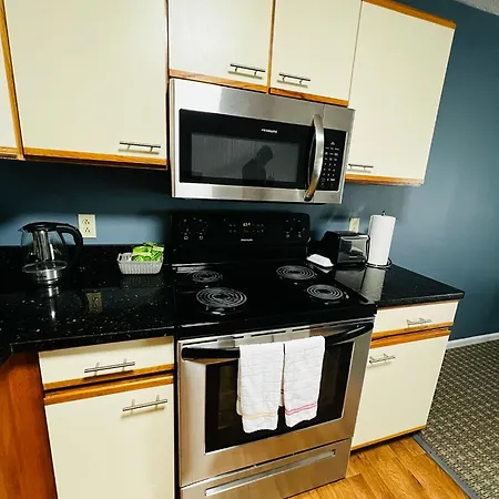 The Central Downtown Inn Suites-2