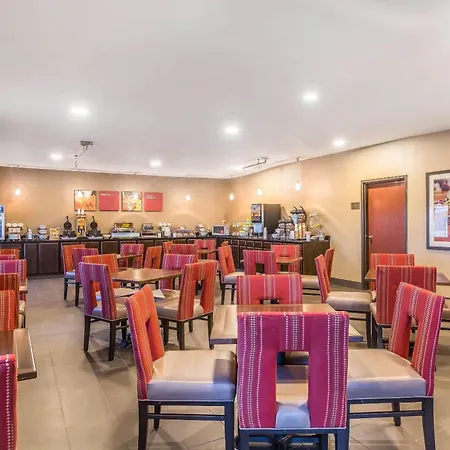 Comfort Suites Fort Wayne North-3