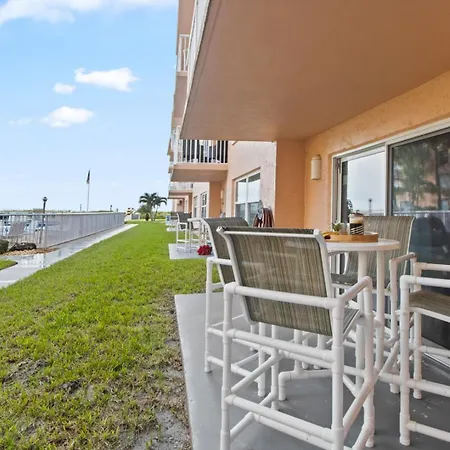 Spanish Main - Cocoa Beach Oceanfront Condos Near Port Canaveral-2