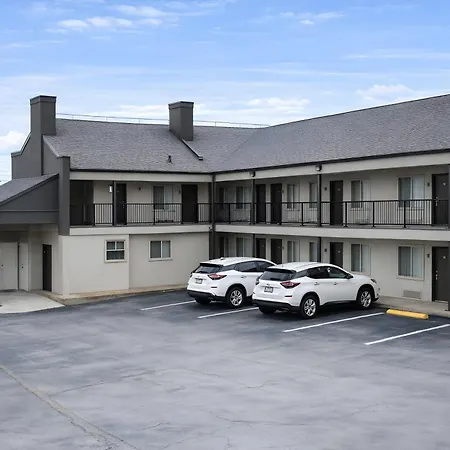 Quarters Inn & Suites-3