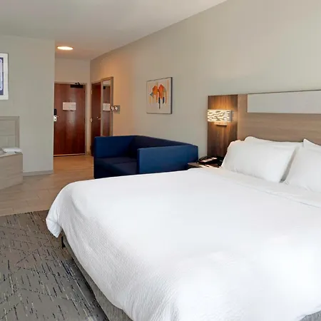 Holiday Inn Express Hotel & Suites Fort Atkinson By Ihg-3
