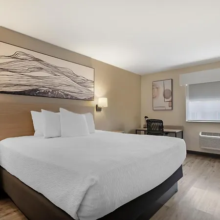 Best Western Plus Meridian-2