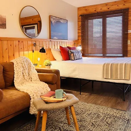 Granby Stay With Resort Amenities-2