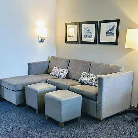 Comfort Suites Scottsdale Talking Stick Entertainment District-2