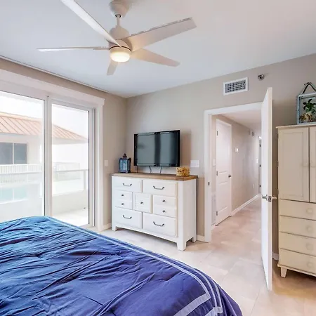 Silver Beach 601-3