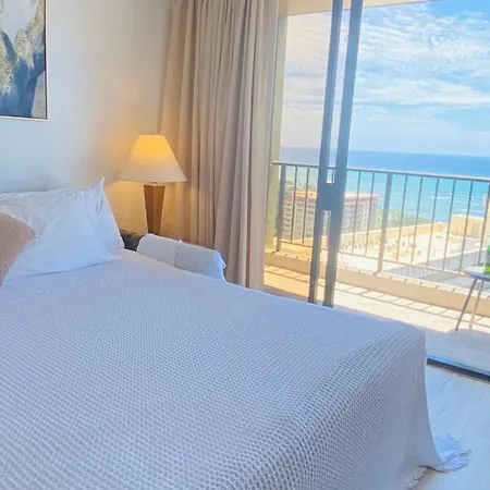 Newly Renovated Luxury, Modern Style Waikiki Sunset Hotel Ocean View Freeparking-2