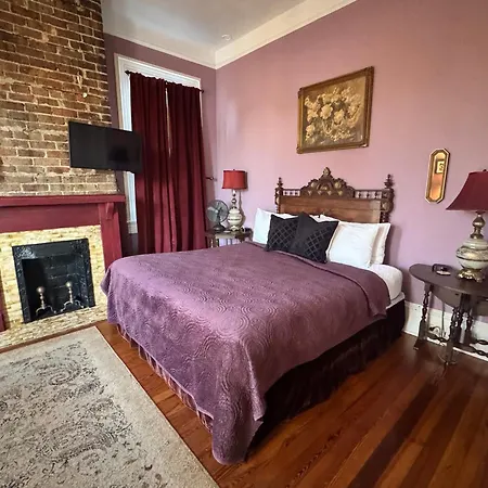 The Dragonfly Treme-Historic Guesthouse-Near French Quarter-3