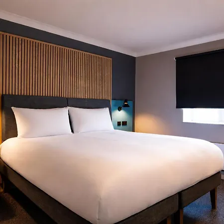 Village Hotel Nottingham-2