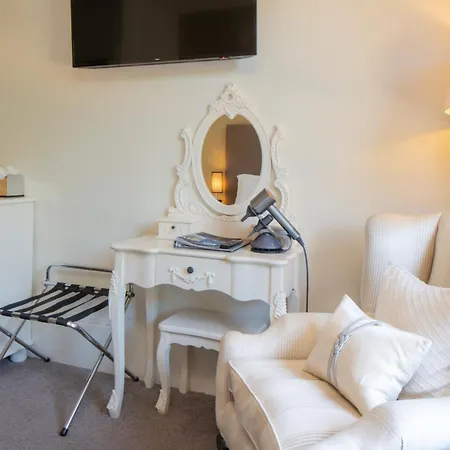 Forest Park Country Hotel & Inn, Brockenhurst, New Forest, Hampshire - The Coaching Inn Group-3