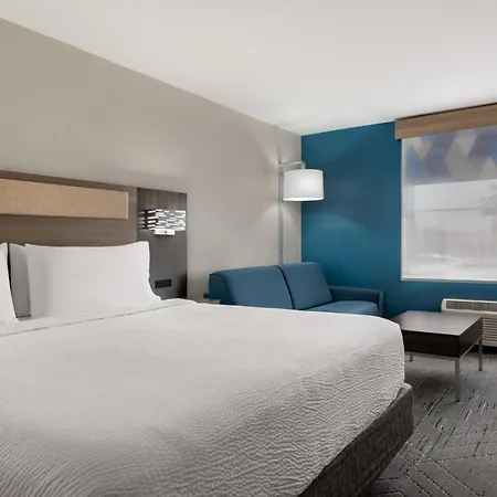 Holiday Inn Express Boston-Milford By Ihg-3
