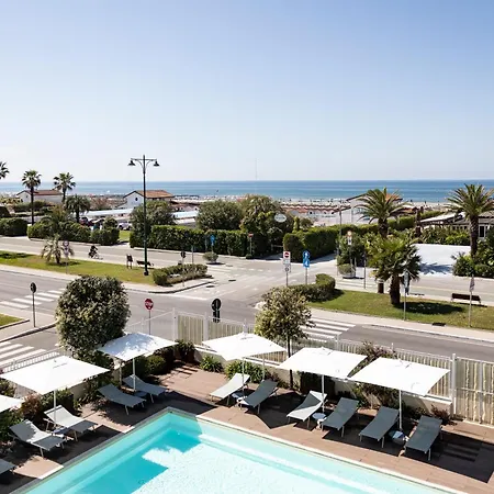 Grand Hotel-2