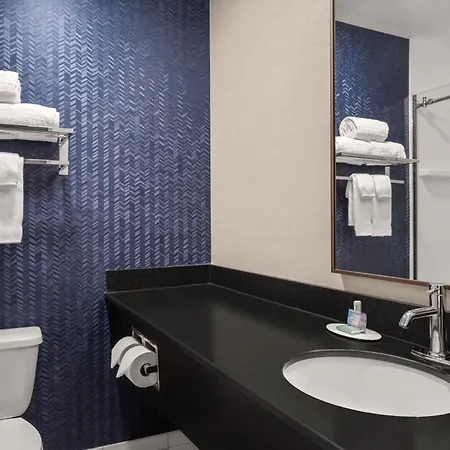 Fairfield Inn & Suites By Marriott Chicago Naperville-3