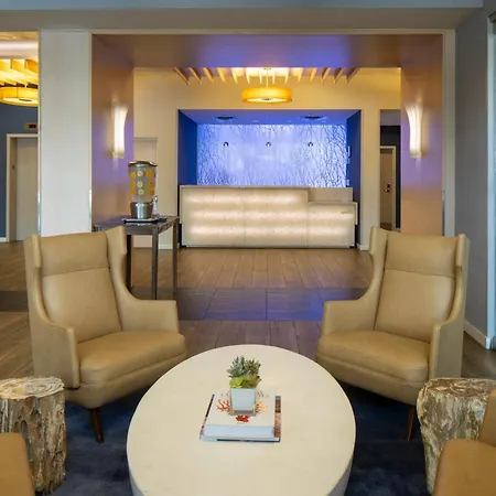 Fairfield Inn & Suites By Marriott Charlotte Uptown-3
