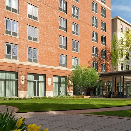 Courtyard By Marriott Boston Brookline-2