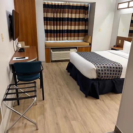 Microtel Inn & Suites-3