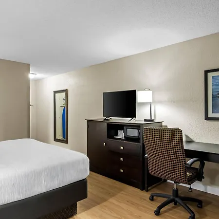 Quality Inn & Suites-2