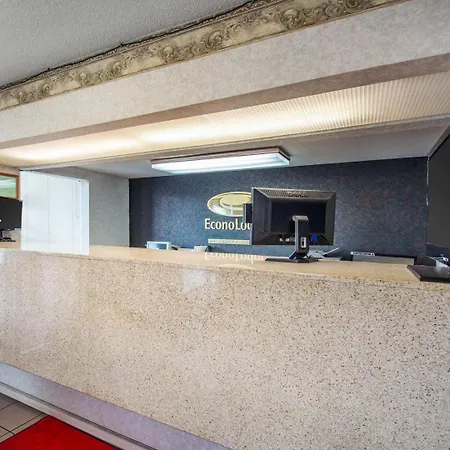 Econo Lodge Troy-3