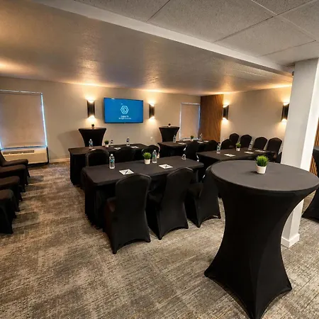The View Inn & Suites Bethlehem / Allentown / Lehigh Airport-3