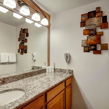 Mountain House, A Vail Resorts Property-3