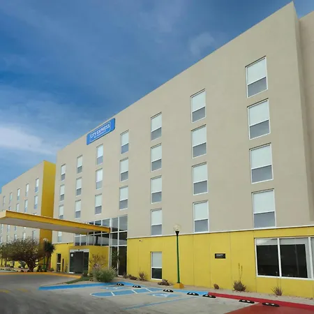 City Express By Marriott La Paz-2