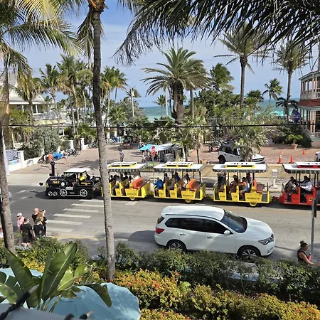 Southernmost Point Guest House & Garden Bar-2