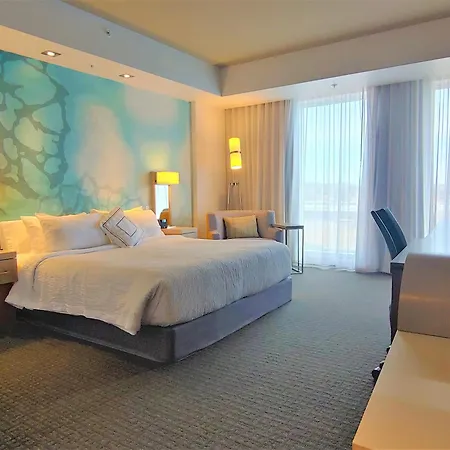 Courtyard By Marriott Quebec City-3