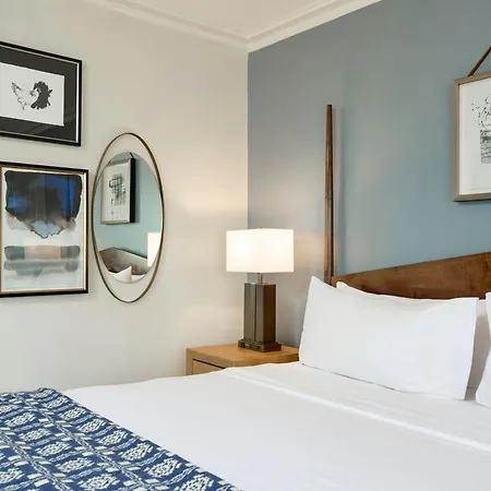Williamsburg Lodge, Autograph Collection-2