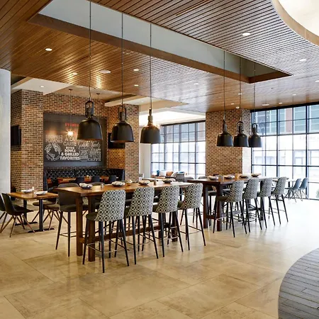 Archer Hotel Boston/Burlington-3